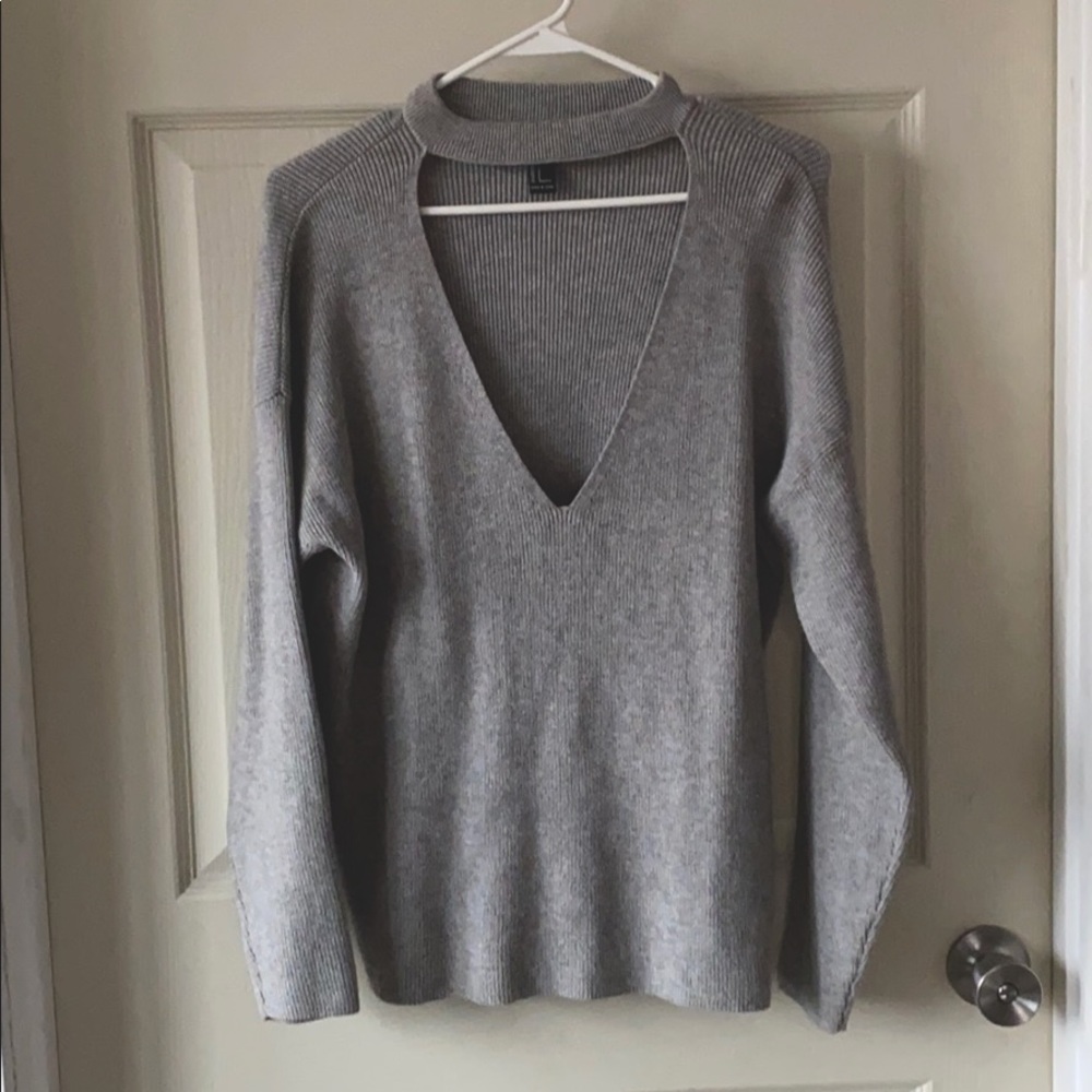 Forever 21 Knit V neck top
